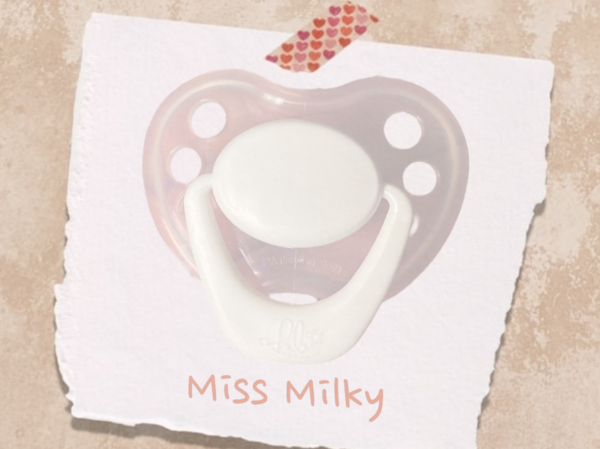 Sweetheart Newborn Pacifiers - Image 2