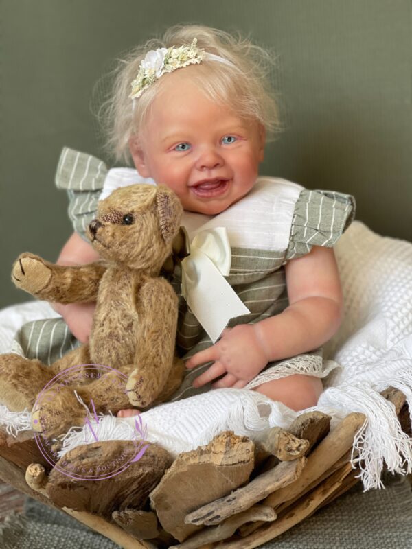 Harper is 2nd edition full limb beautiful sculpt by Andrea Arcello and brought to life by myself Ginger Kelly with Alz’s Nursery